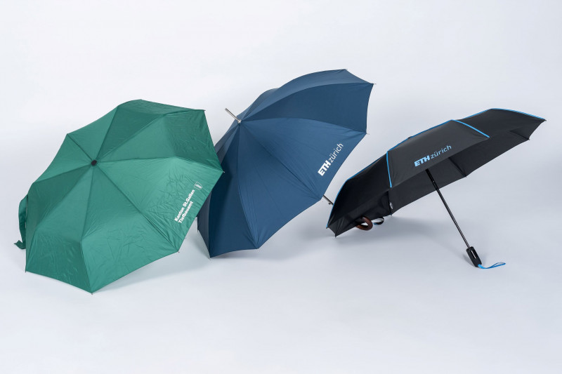 diverse Schirme
